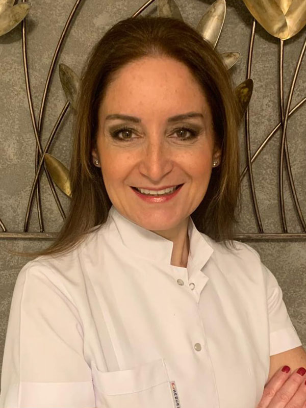 Dr. Ebru Çal