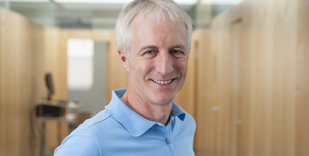 Dr. Peter Burg